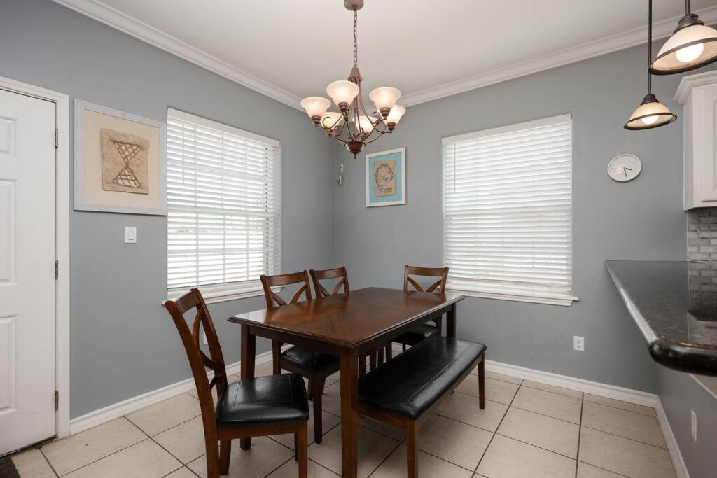 Luxury 3 Bed 2 Bath 2Nd Floor Condo By Beach South Padre Island Exterior photo